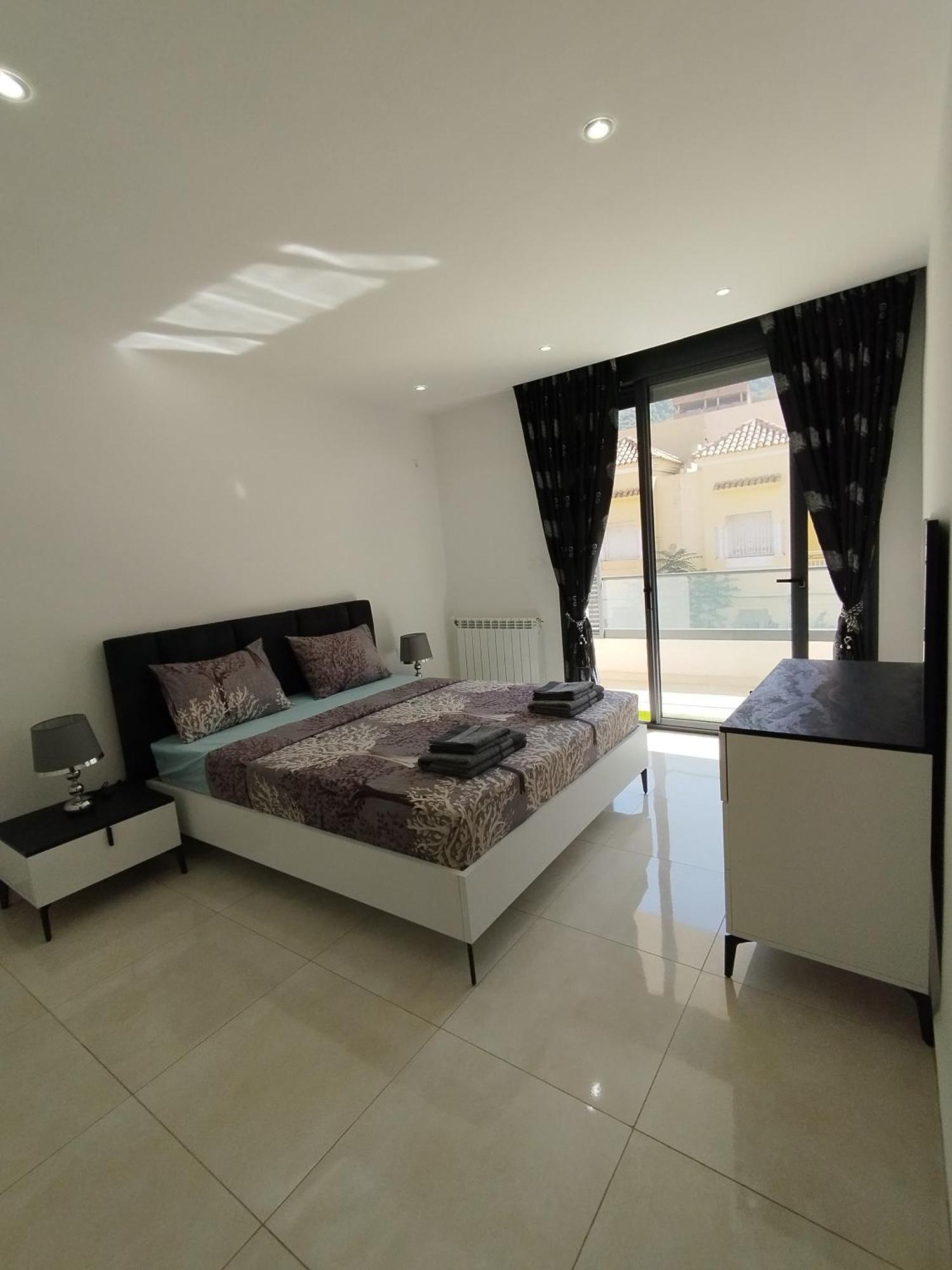 Luxueux Appartement A Tlemcen Luaran gambar