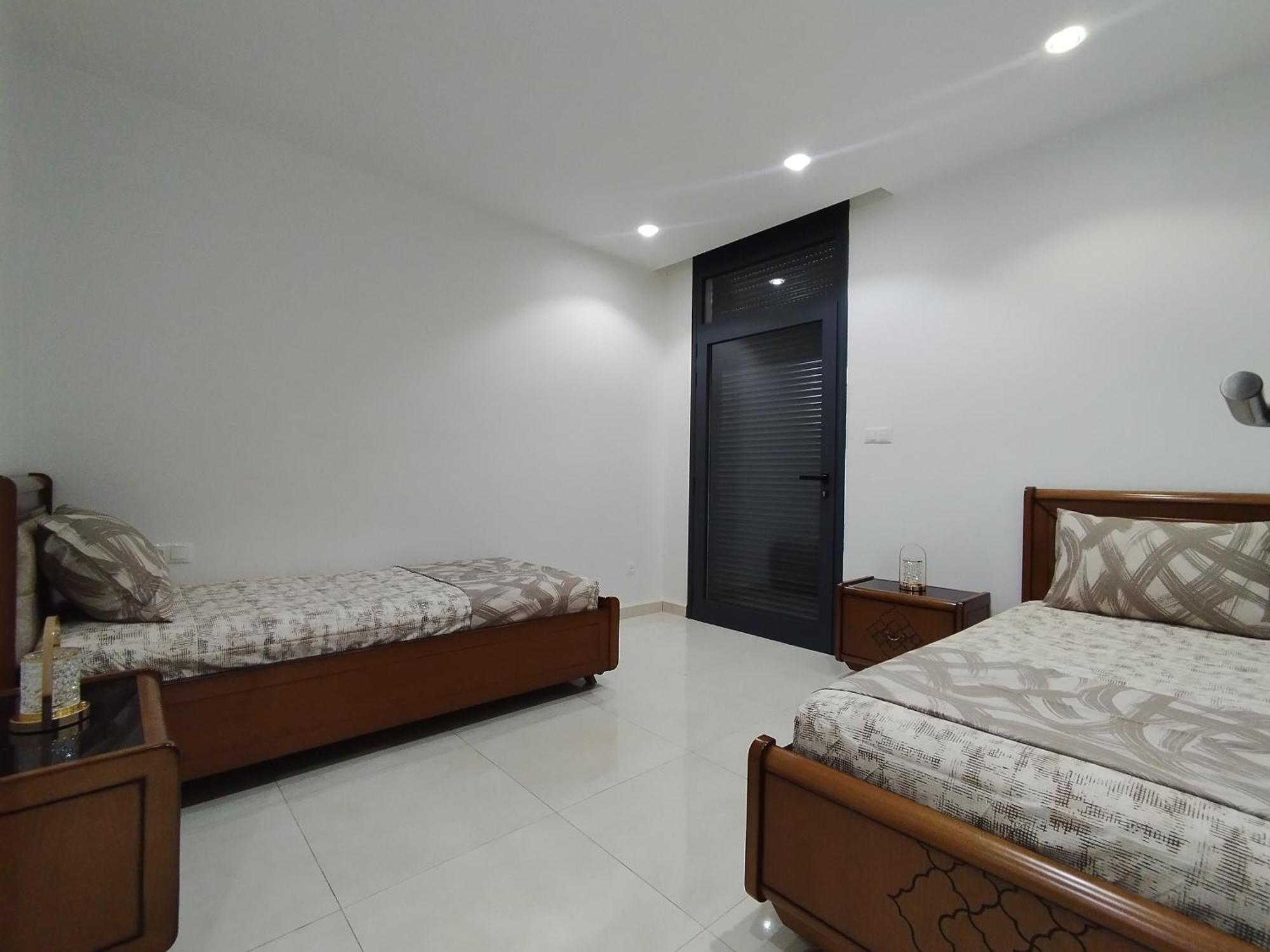 Luxueux Appartement A Tlemcen Luaran gambar