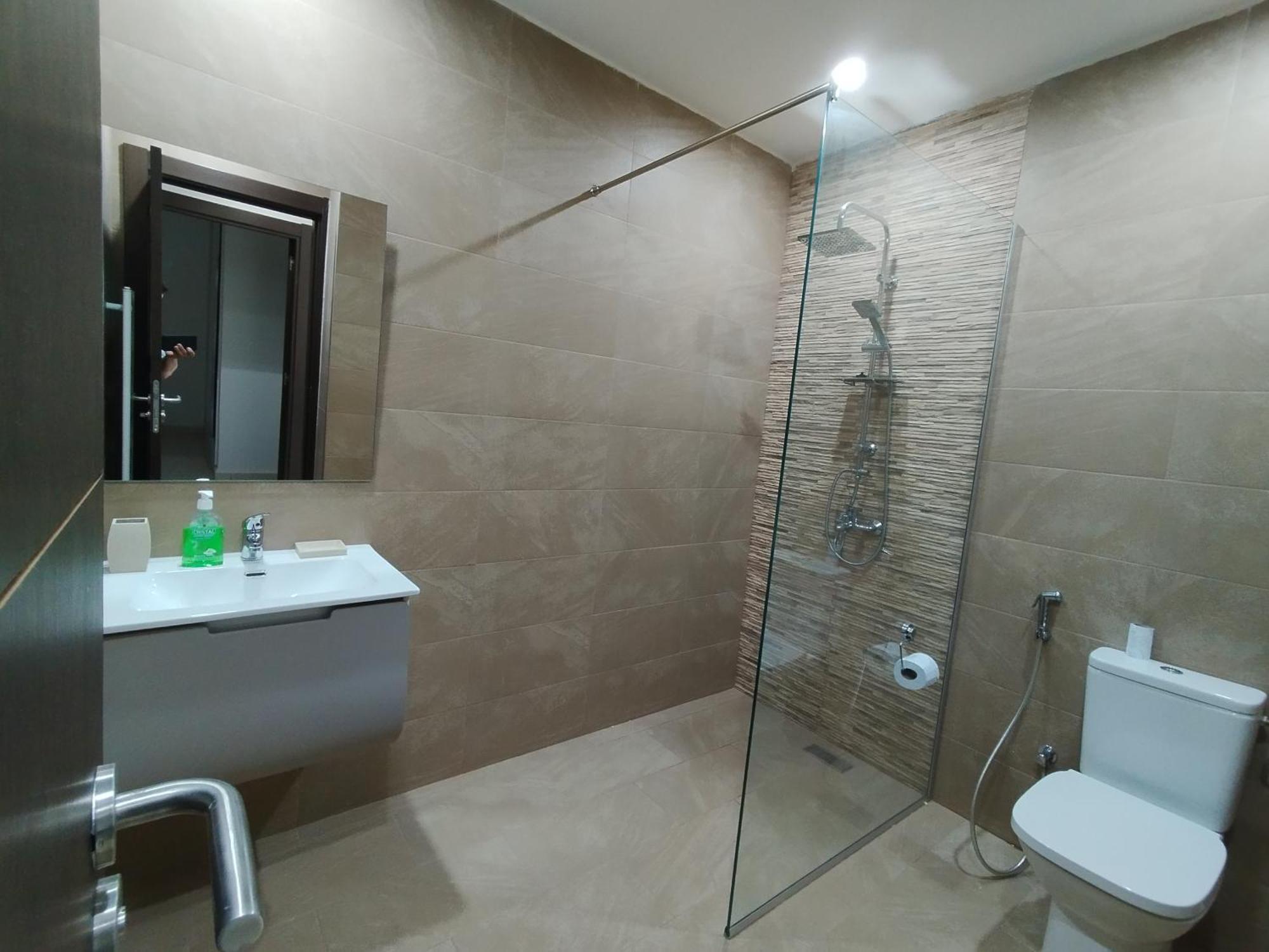 Luxueux Appartement A Tlemcen Luaran gambar
